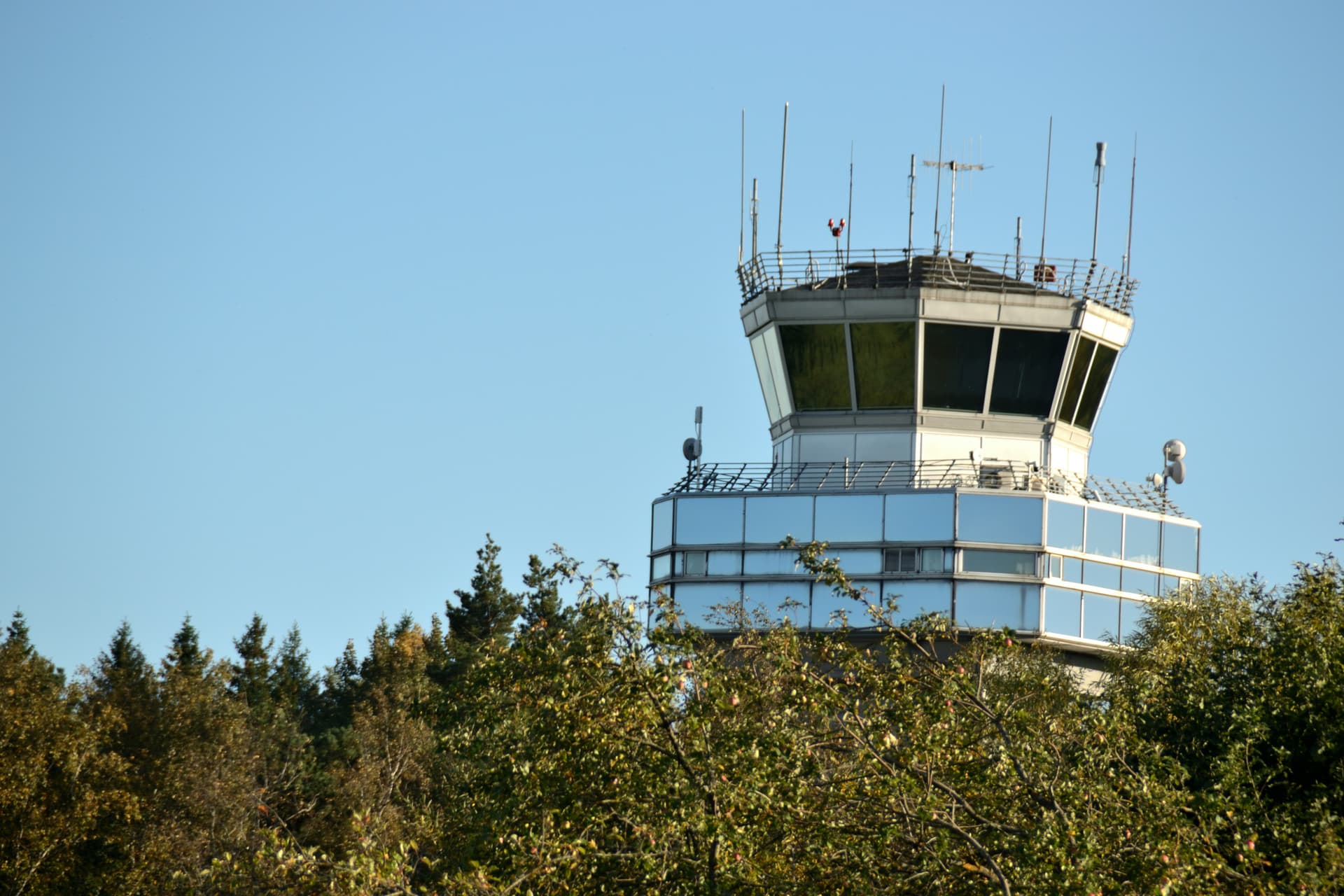 Aviation & Aerospace